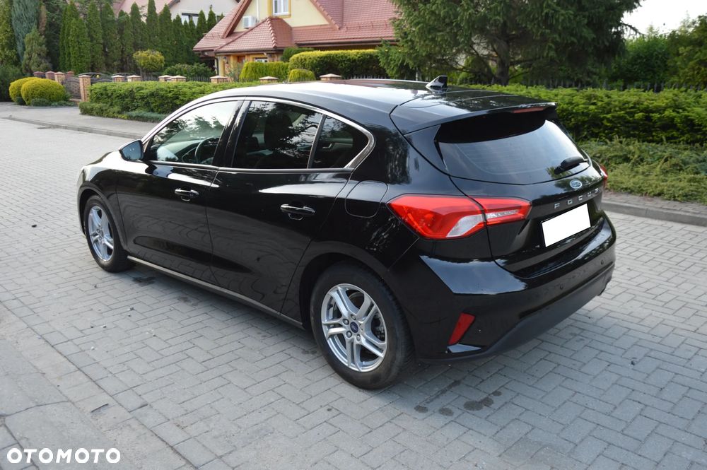 Ford Focus 1.0 EcoBoost Edition - 16