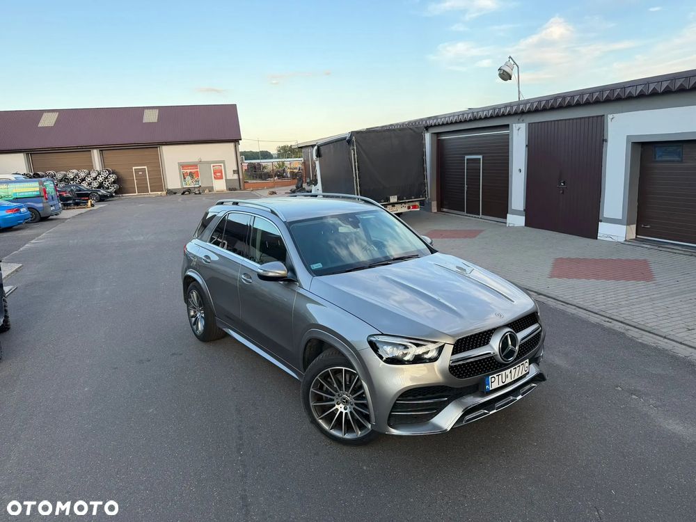 Mercedes-Benz GLE - 1