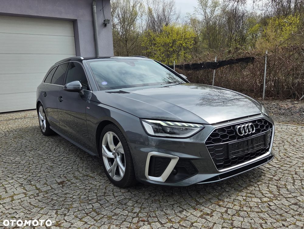Audi A4 Avant 35 TFSI S tronic S line - 1