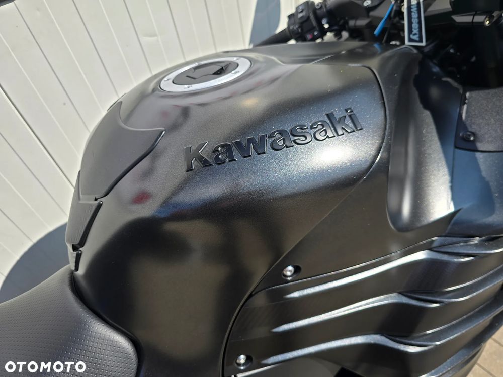Kawasaki ZZR - 9