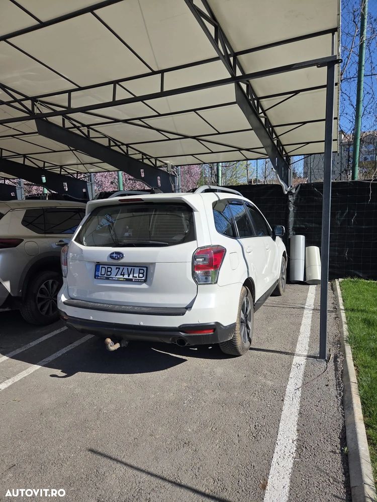 Subaru Forester 2.0i CVT Exclusive ES - 3