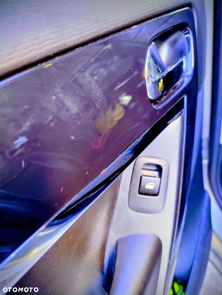 Citroën C4 Grand Picasso - 19
