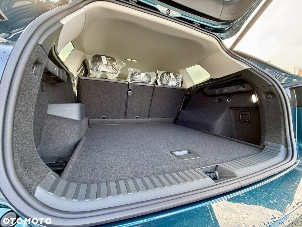 Volkswagen Tayron 2.0 TSI 4Mot Life Plus DSG - 35