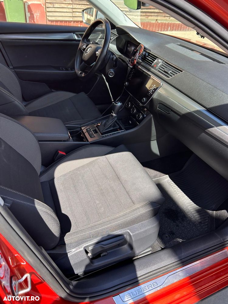 Skoda Superb 2.0 TDI 4X4 DSG Scout - 11