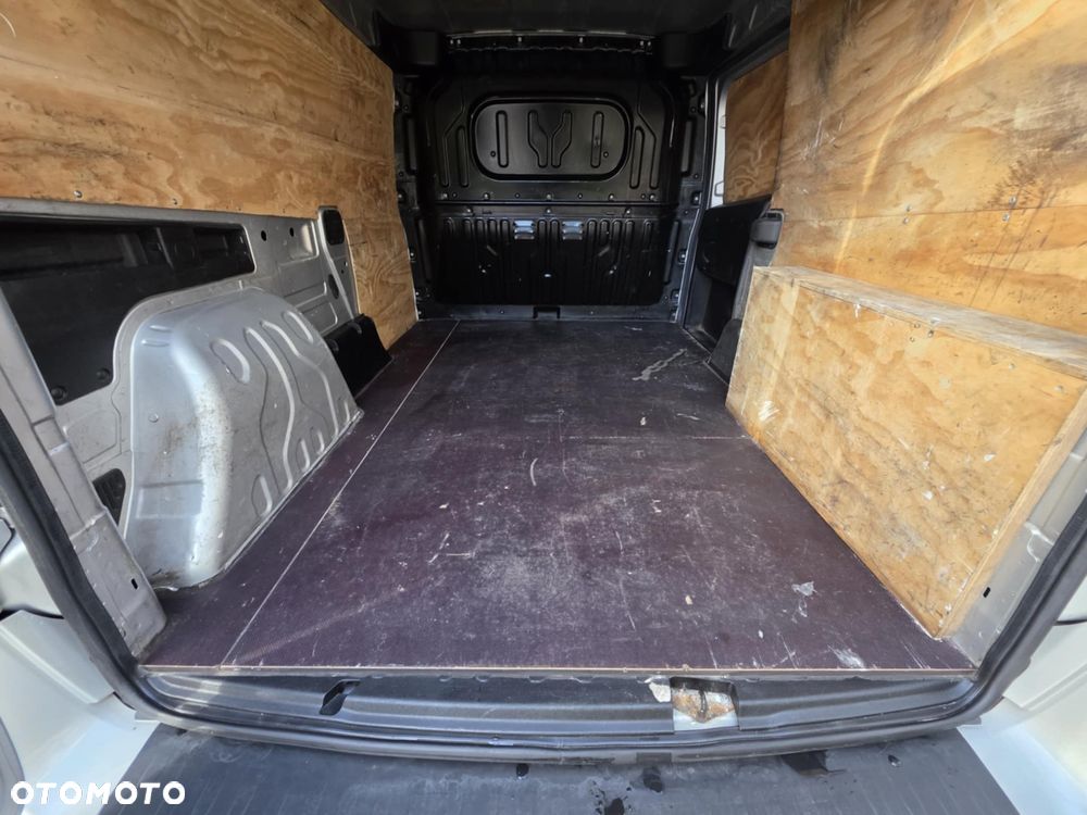 Fiat DOBLO - 10