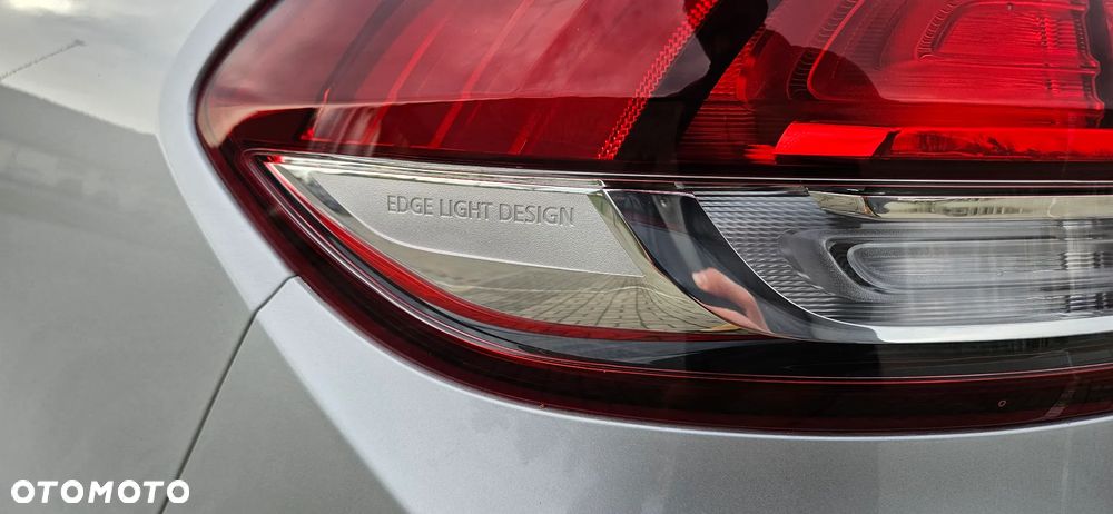 Renault Scenic ENERGY TCe 140 LIMITED - 23