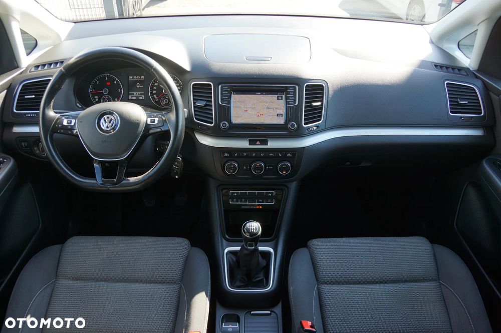 Volkswagen Sharan 2.0 TDI 4MOTION (BlueMotion Technology) Highline - 11
