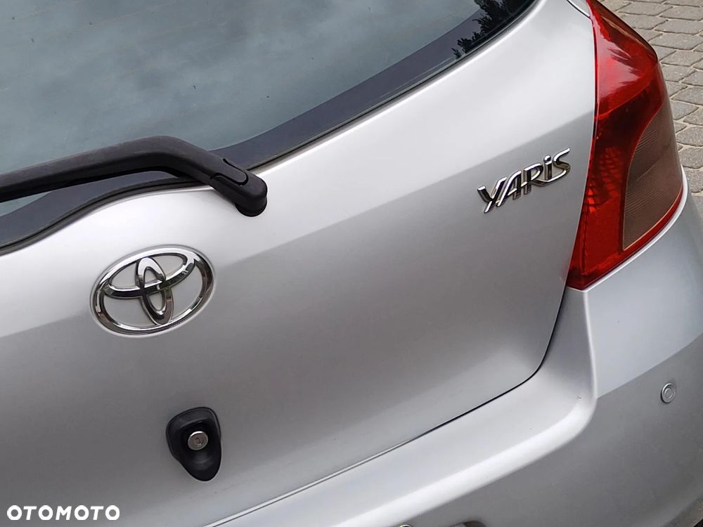 Toyota Yaris 1.3 Luna A/C - 15