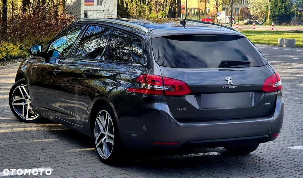 Peugeot 308 BlueHDi 150 EAT6 Stop & Start Business-Line - 11