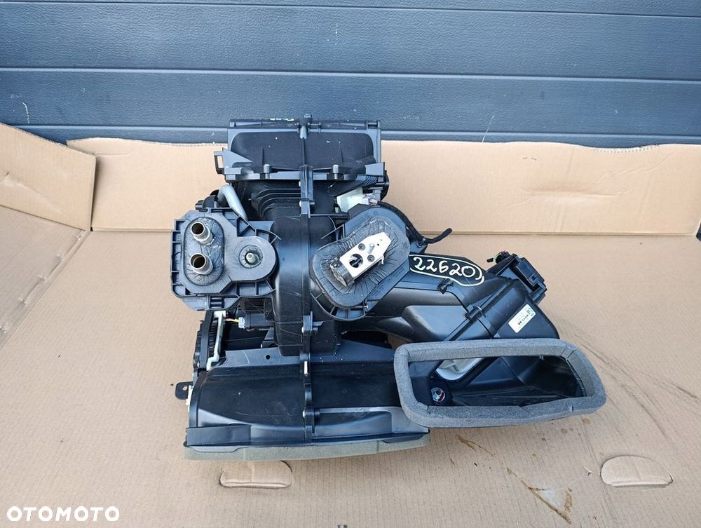 FORD TRANSIT COURIER NAGRZEWNICA EUROPA HT11-19B555-AB - 1