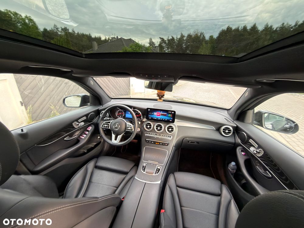 Mercedes-Benz GLC 300 4-Matic - 8