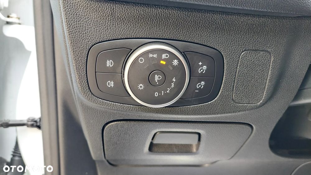 Ford Focus 1.5 EcoBlue SCR ST-Line - 11