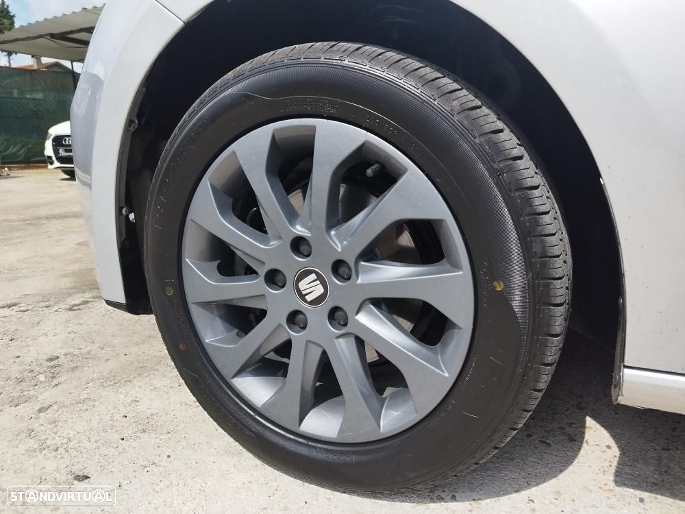 SEAT Leon 1.6 TDI DPF S&S I-Tech - 24