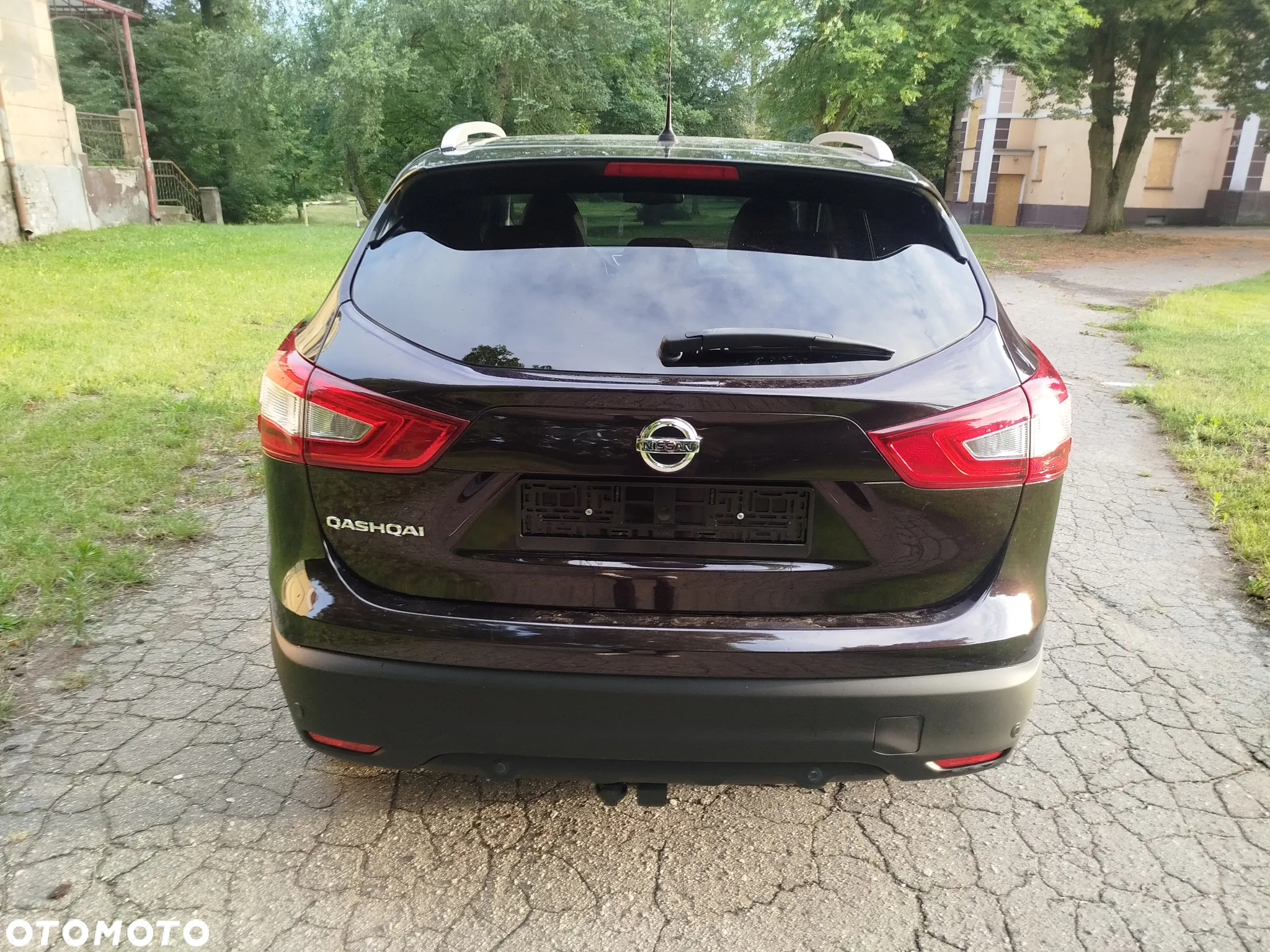 Nissan Qashqai 1.6 dCi Xtronic TEKNA - 9
