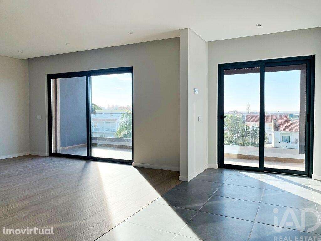 Apartamento T2 em Montenegro de 110,00 m2 - Grande imagem: 3/24