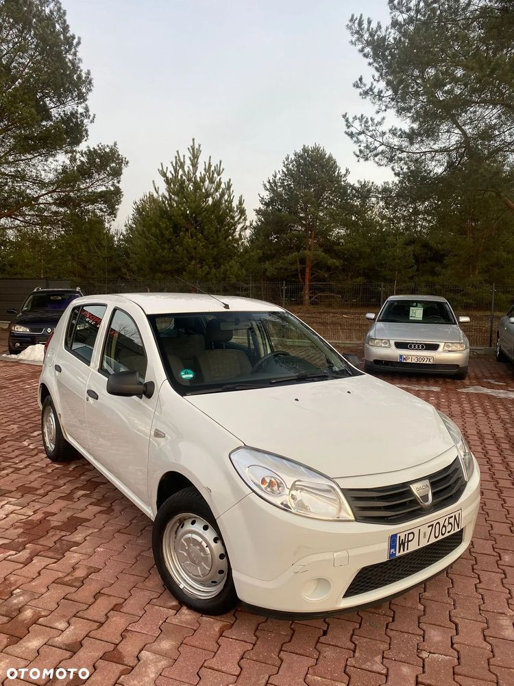 Dacia Sandero - 4