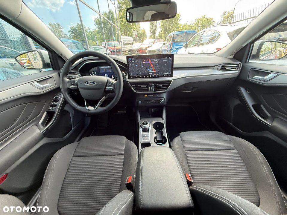 Ford Focus - 10