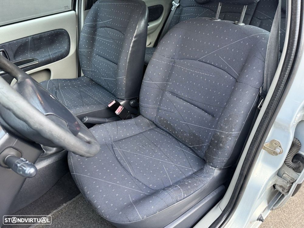 Renault Clio 1.5 dCi Dynamique Luxe - 11