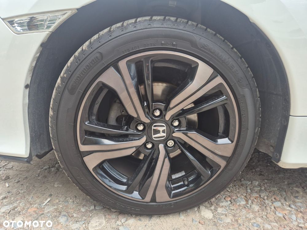 Honda Civic 1.0 i-VTEC Turbo Elegance - 11