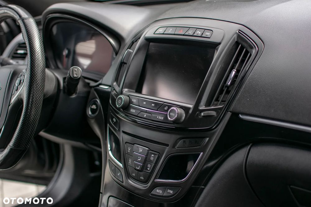 Opel Insignia - 29