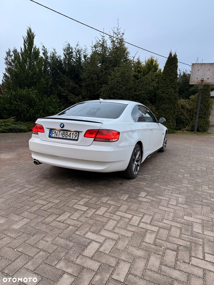 BMW Seria 3 320d - 14