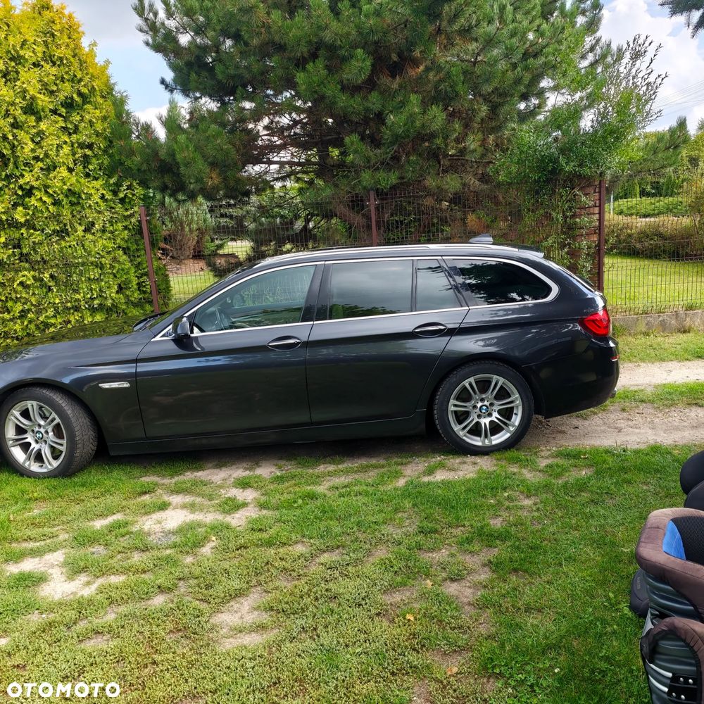 BMW Seria 5 530d Luxury Line - 4