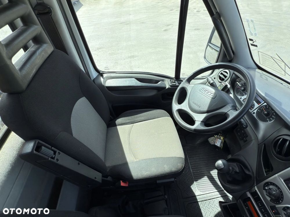 Iveco Daily 65C14 * Skrzynia 3,60 + FASSI F38 A.22 - 9