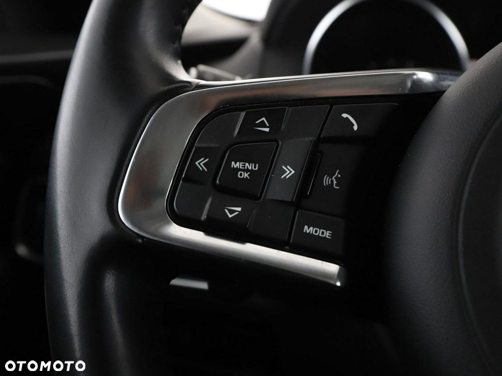 Jaguar F-Pace 2.0 i4D AWD R-Sport - 31