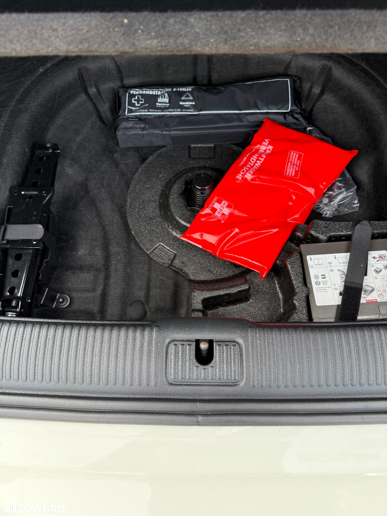 Audi A3 1.6 TDI Sportback ultra Attraction - 13