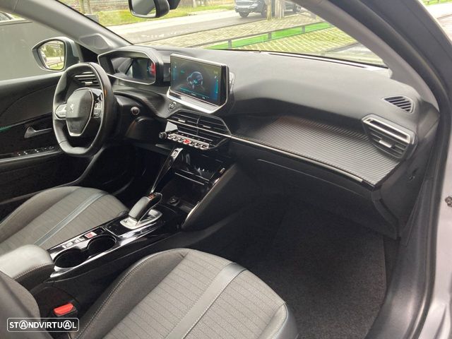 Peugeot e-208 50 kWh Allure - 33