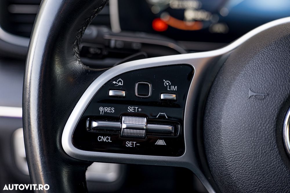 Mercedes-Benz GLE 400 d 4MATIC 9G-TRONIC AMG Line - 11