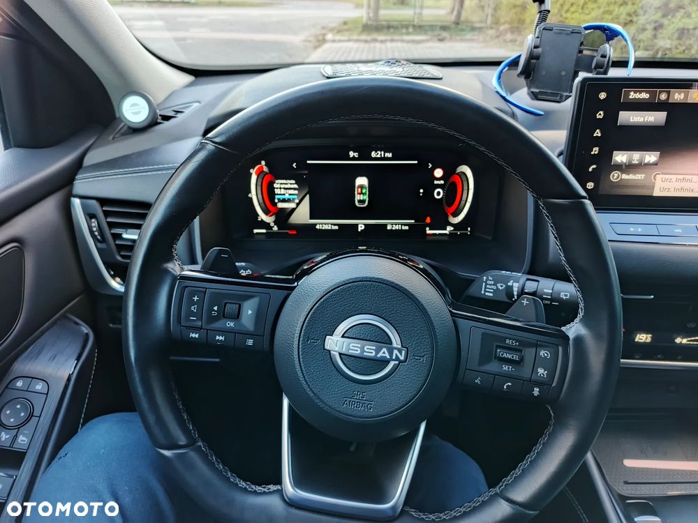 Nissan Qashqai 1.3 DIG-T N-Connecta DCT - 14