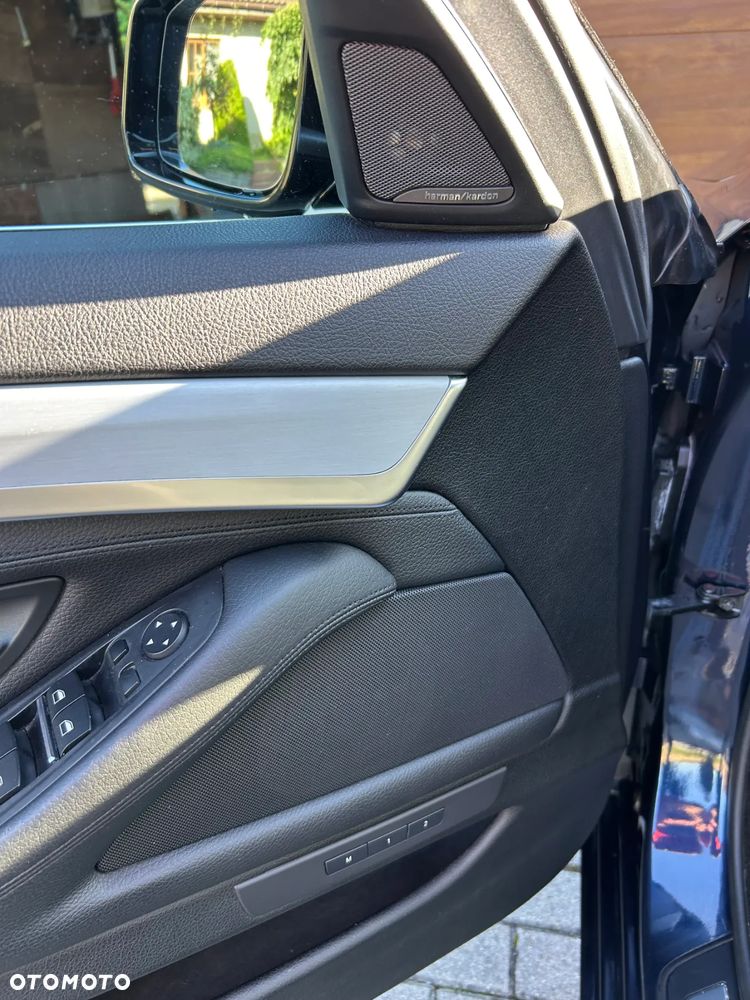 BMW Seria 5 530d Touring Modern Line - 12