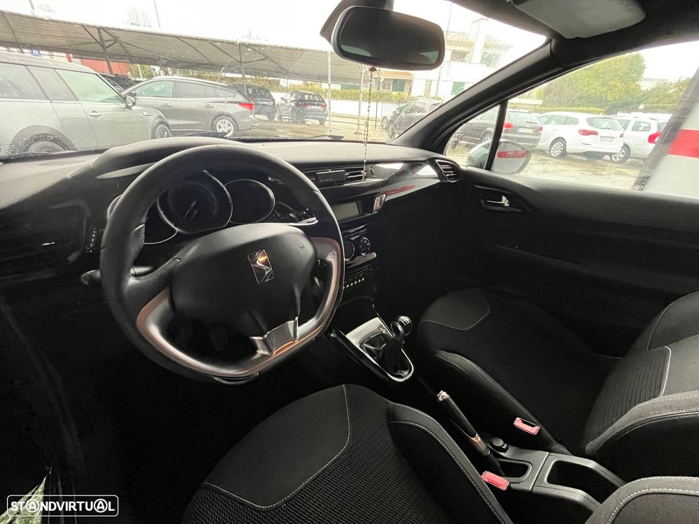 Citroën DS3 1.6 HDi Airdream So Chic - 9