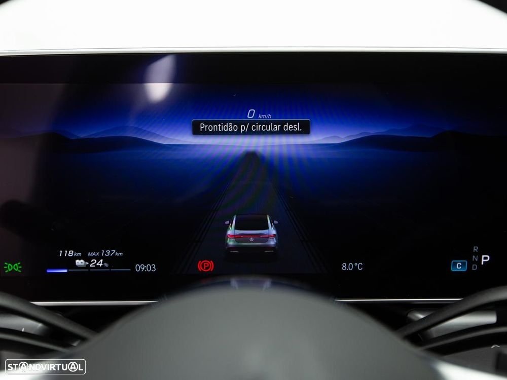 Mercedes-Benz EQE 300 Edition Electric Art - 34