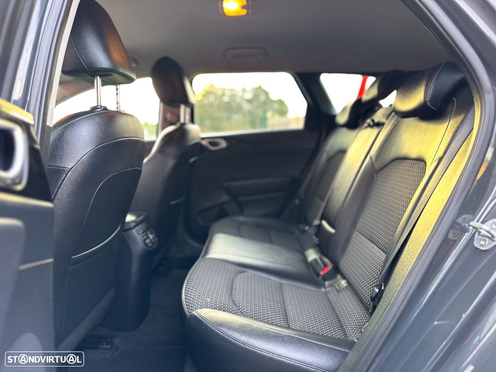 Kia Ceed SW 1.6 CRDi MHEV Drive - 20