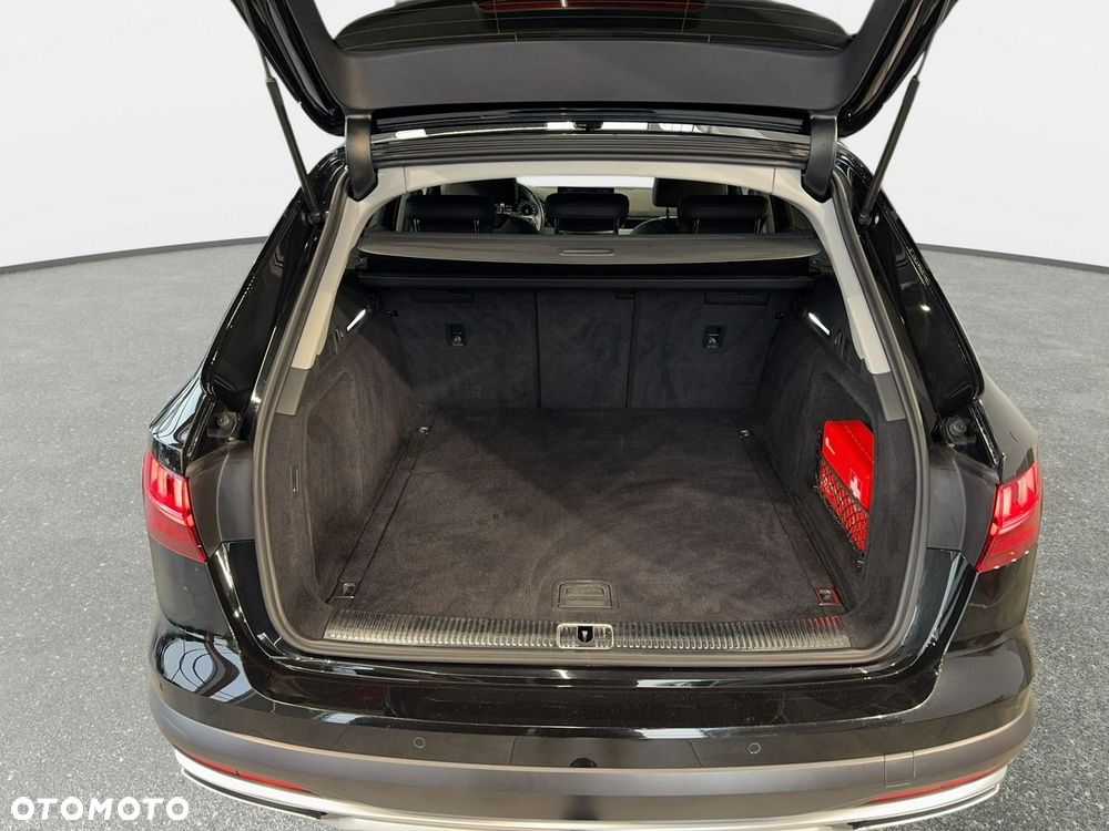 Audi A4 Allroad - 18