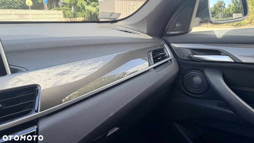 BMW X1 xDrive20d - 25