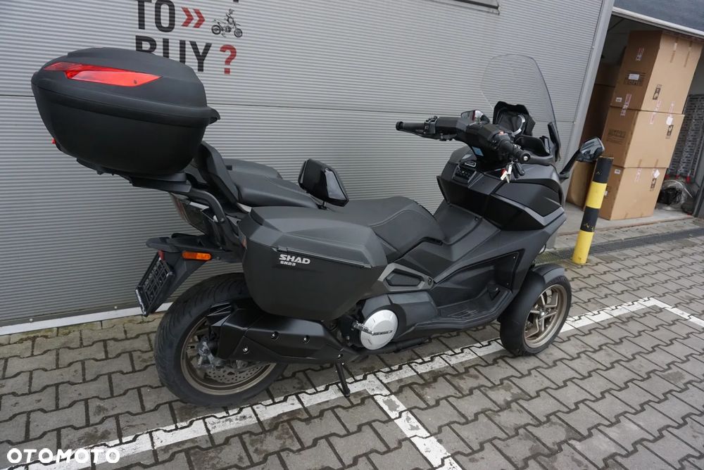 Kymco CV3 - 3