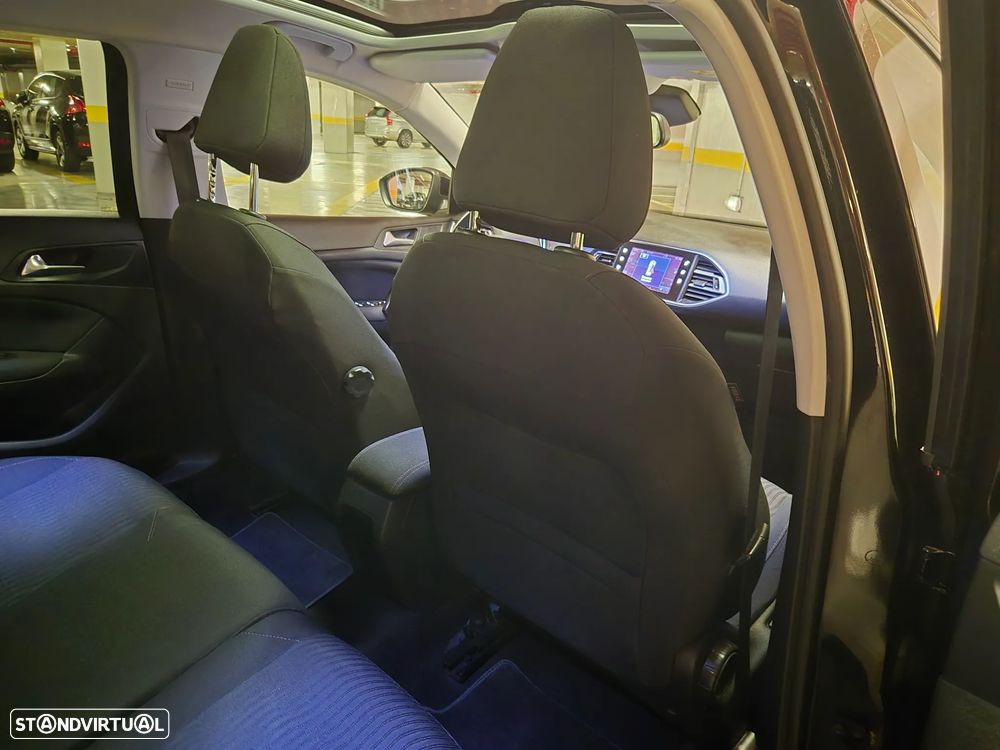 Peugeot 308 SW BlueHDi 120 Stop & Start Style - 35