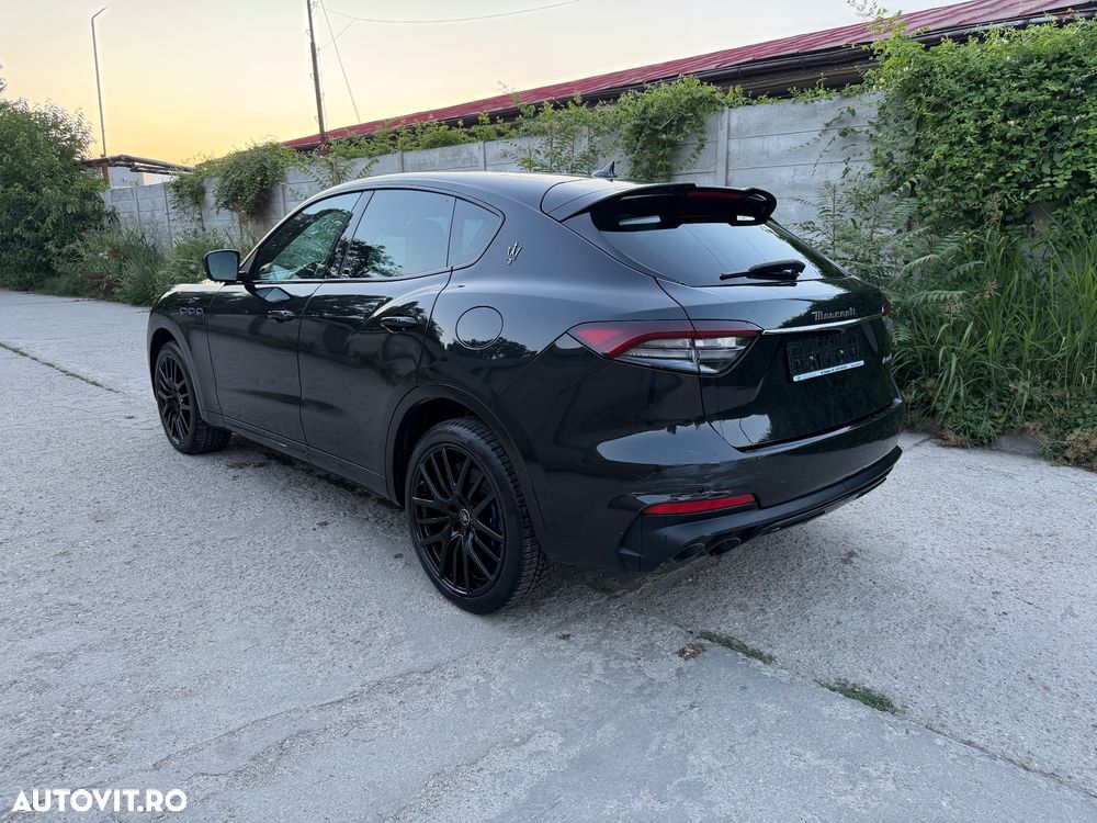 Maserati Levante - 5
