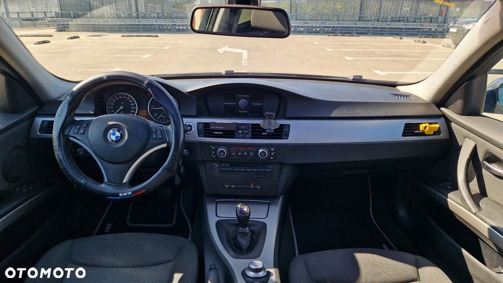 BMW Seria 3 320d - 7