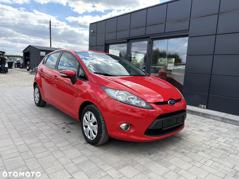 Ford Fiesta 1.6 TDCi Titanium - 10