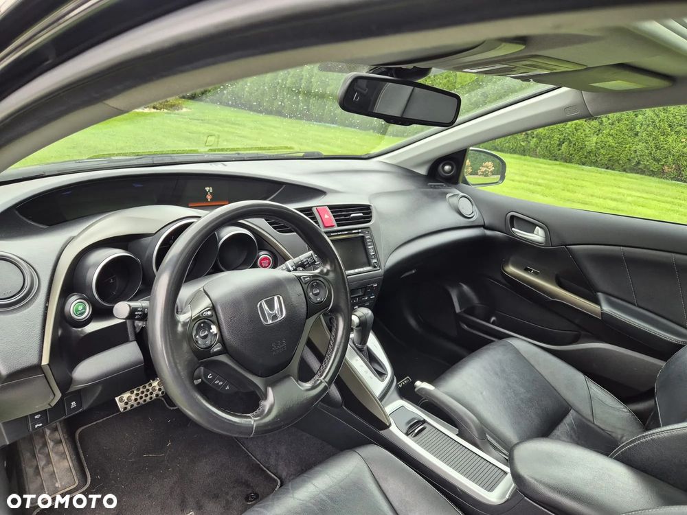 Honda Civic 1.8 Executive NAVI - 26