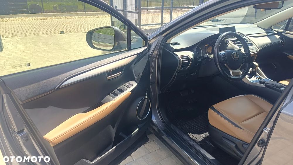 Lexus NX 300h Elegance AWD - 15