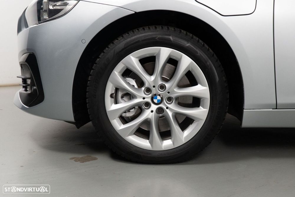 BMW 225xe Active Tourer Line Luxury - 21
