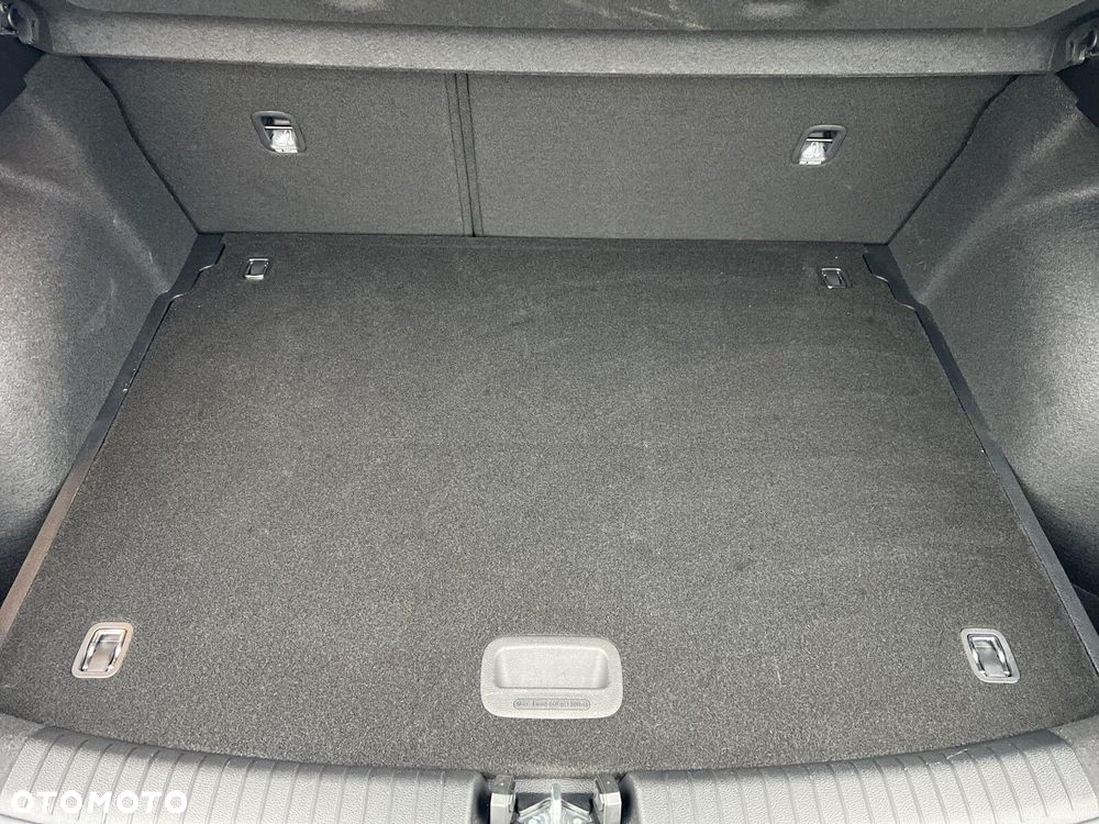 Kia Ceed - 29