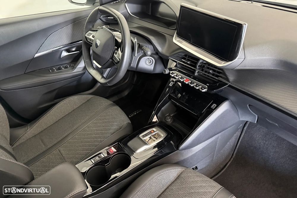 Peugeot 2008 1.2 Hybrid Allure e-DCS6 - 6