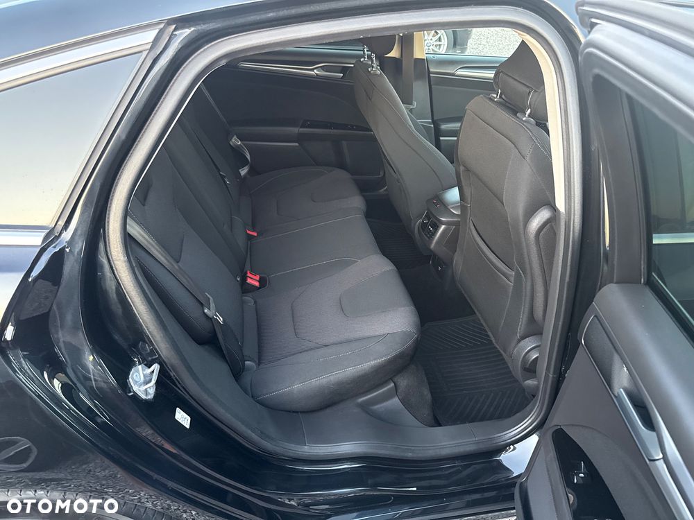 Ford Mondeo 2.0 TDCi Titanium - 15