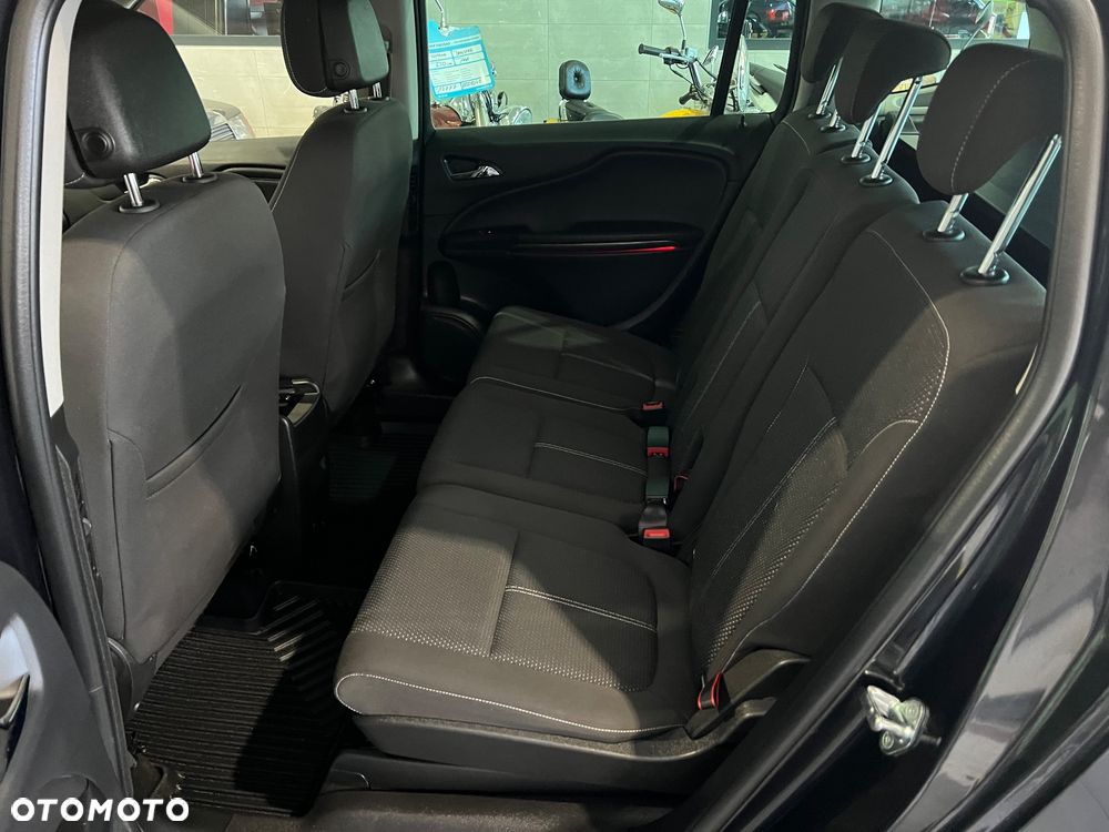 Opel Zafira 2.0 D (CDTI ecoFLEX) Start/Stop Active - 16